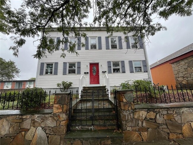 property at 1104 S Broadway