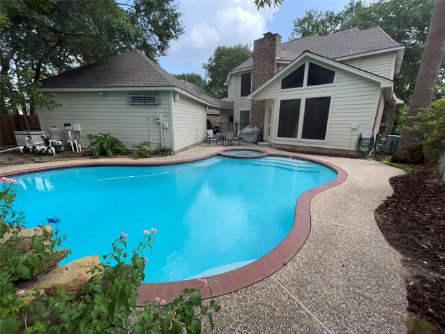 property at 15707 Gettysburg Dr