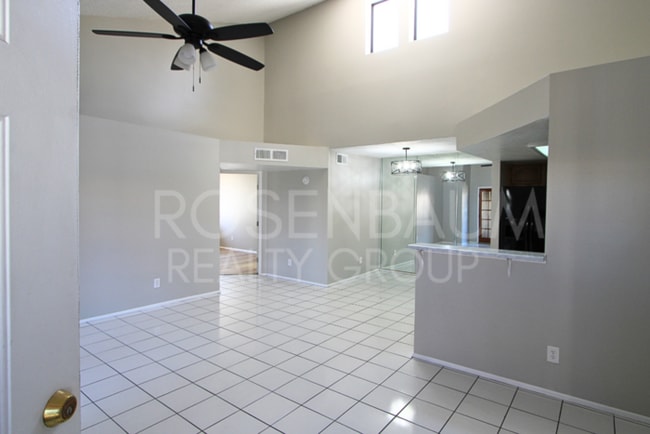 16402 N 31st St in Phoenix, AZ - Building Photo - Building Photo