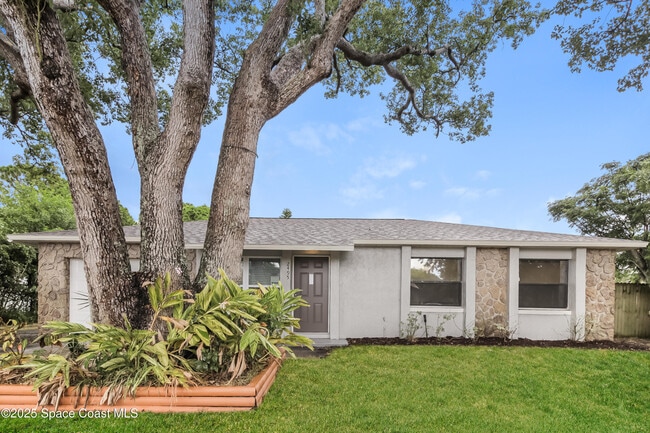 property at 2495 E Sherwood Cir