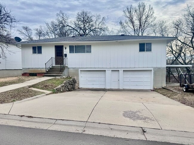 property at 2117 Chester Ave