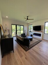 1858 Upland Dr in Ann Arbor, MI - Building Photo - Building Photo