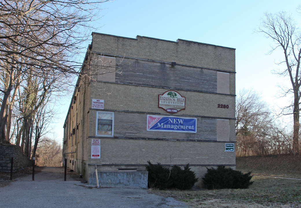 Harrison Hill Apartments in Cincinnati, OH - Building Photo