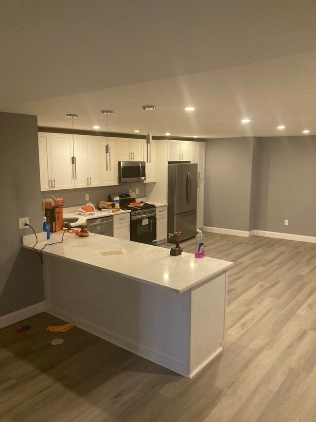 1910 Fox Chapel Rd in Pittsburgh, PA - Building Photo - Building Photo