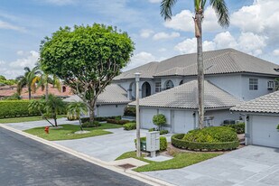 Briarwood at Indian Springs in Boynton Beach, FL - Building Photo