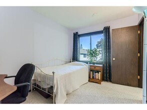 3370 Cloman Way in Inver Grove Heights, MN - Foto de edificio - Building Photo