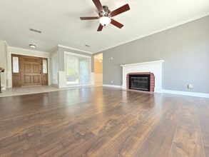 16531 Nearview Dr in Santa Clarita, CA - Building Photo - Building Photo