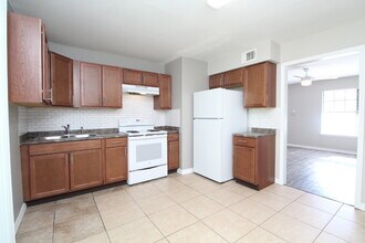 720 Tumbleweed Trail-Unit -A in Pensacola, FL - Foto de edificio - Building Photo