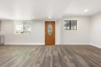 25147 Jack Rabbit Acres in Escondido, CA - Foto de edificio - Building Photo