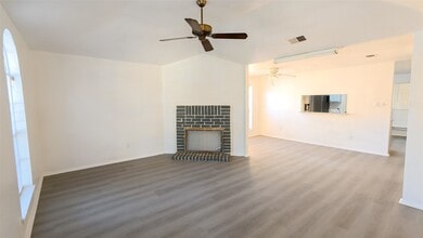 9519 Wellsworth Dr in Houston, TX - Building Photo - Building Photo