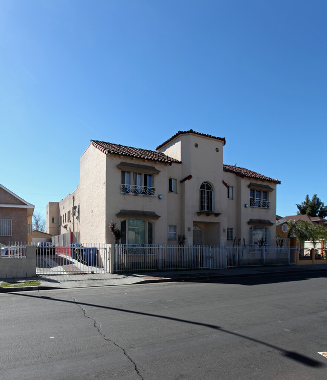 936 E 24th St in Los Angeles, CA - Building Photo - Building Photo