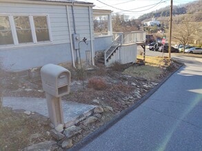 14 King St in Sylva, NC - Building Photo - Building Photo