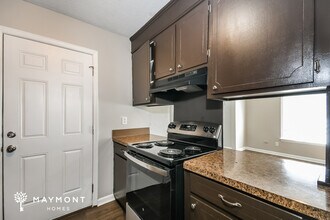 114 Louise Ct in Ladson, SC - Building Photo - Building Photo