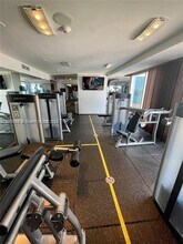 335 S Biscayne Blvd, Unit 1008 in Miami, FL - Building Photo - Building Photo