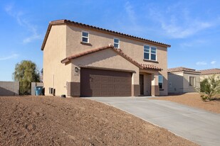 5749 Club House Dr in Fort Mohave, AZ - Building Photo
