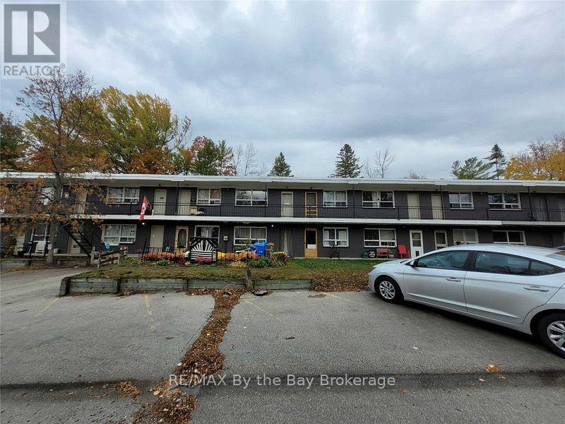 280-280 River Rd E in Wasaga Beach, ON - Building Photo