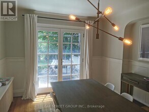 147 Wanless Ave in Toronto, ON - Building Photo - Building Photo