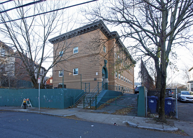 Armington Street Apartments