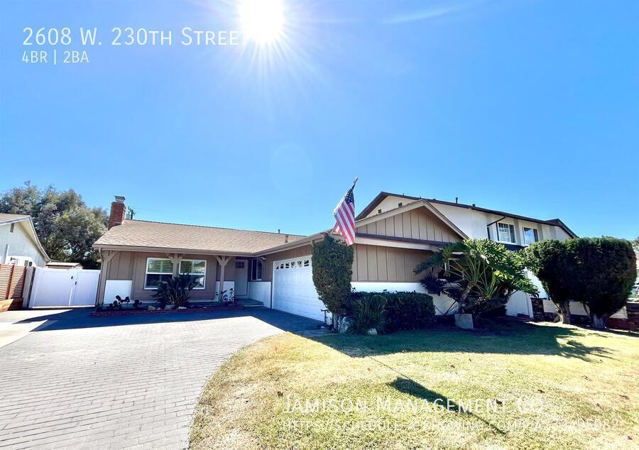 2608 W 230th St in Torrance, CA - Building Photo