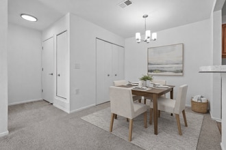 Canton Club Apartments - Canton, MI in Canton, MI - Foto de edificio - Building Photo