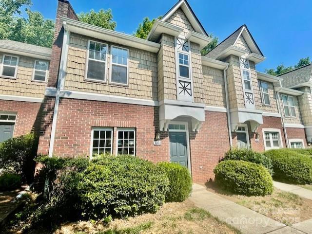 property at 3010 Uxbridge Woods Ct