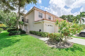 8500 Vía Romana in Boca Raton, FL - Building Photo - Building Photo