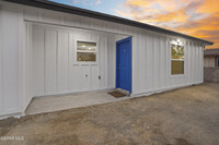 1298 Brisa St in Fabens, TX - Foto de edificio - Building Photo