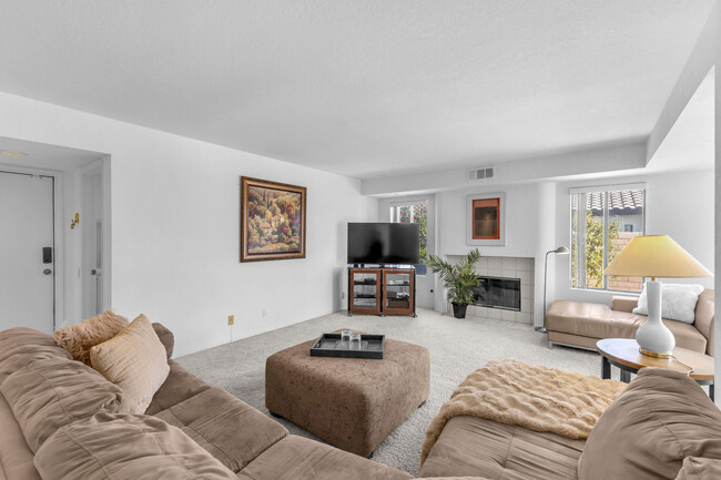 78655 Vía Sonata in La Quinta, CA - Building Photo - Building Photo