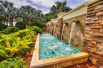 10187 Crooked Crk Dr in Venice, FL - Building Photo - Building Photo