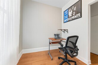 2703 N Ridgeway Ave in Chicago, IL - Building Photo - Building Photo