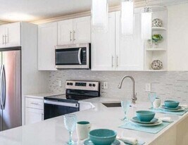 9284 Vista Del Boca Dr in Boca Raton, FL - Building Photo