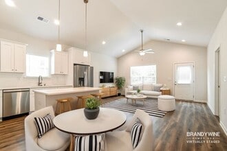 210 Franklin Ave NW in Concord, NC - Building Photo - Building Photo