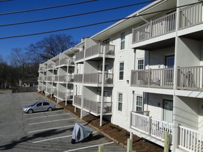 421 West in Athens, GA - Building Photo - Building Photo