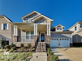 603 Snapdragon Ln in Hendersonville, TN - Building Photo