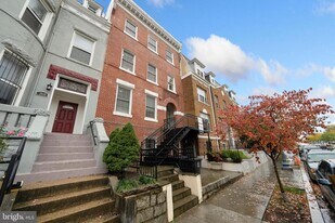 2920 Sherman Ave NW, Unit 1 in Washington, DC - Building Photo