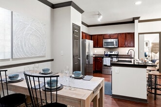 Cortland Lakemont in Richmond, TX - Foto de edificio - Building Photo