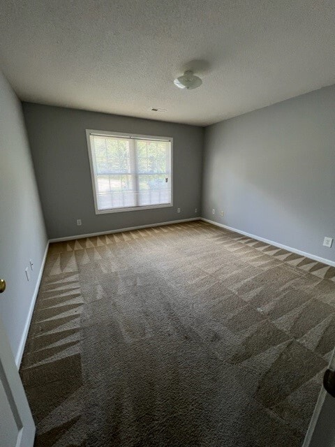 15 Village W Ct in Spartanburg, SC - Building Photo - Building Photo
