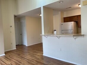 2110 Aspen Dr, Unit 2110 aspen dr in Plainsboro, NJ - Building Photo - Building Photo