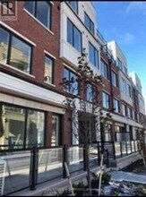 600 Alex Gardner Cir in Aurora, ON - Building Photo - Building Photo