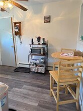 70 Carroll Ave in Newport, RI - Foto de edificio - Building Photo