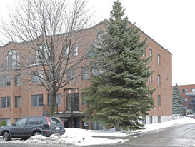 3400-3414 Du Mont-Royal Av E Apartments