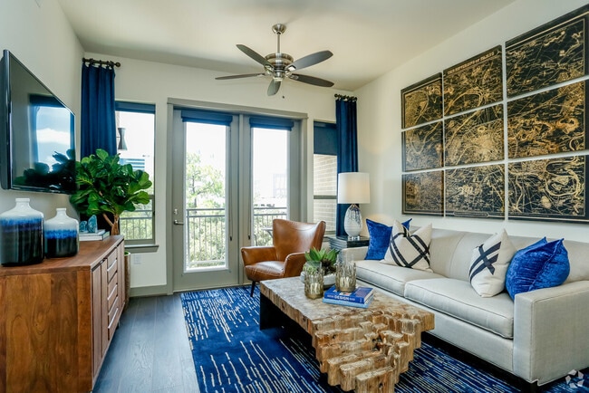 909 Town and Country Blvd photo'