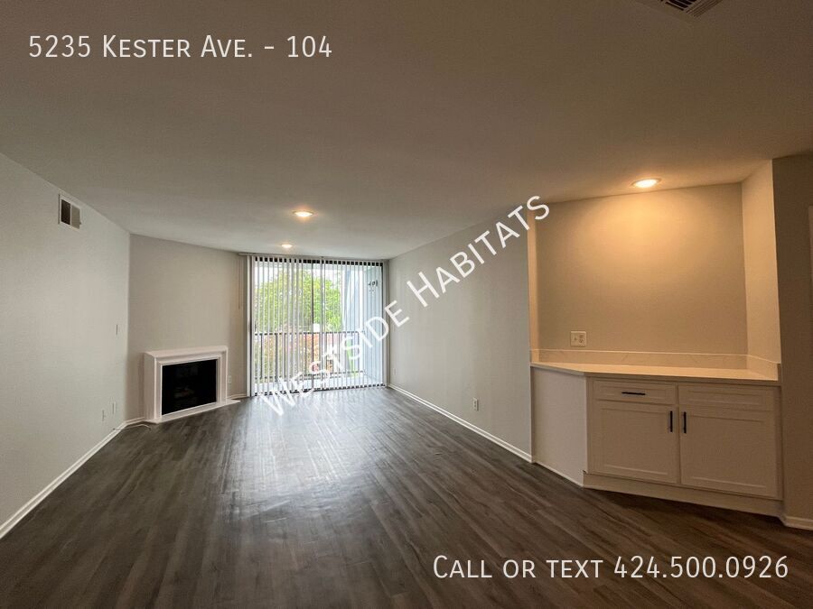 5235 Kester Ave in Los Angeles, CA - Building Photo