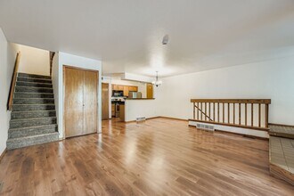 5056 Buckingham Rd in Boulder, CO - Building Photo - Building Photo