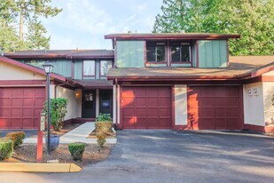 31734 48th Ln SW in Federal Way, WA - Building Photo