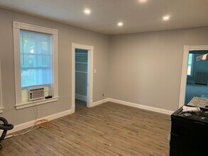 24 Brooks St in Worcester, MA - Building Photo - Building Photo