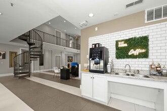 Mosaic South End Apartments in Charlotte, NC - Building Photo - Building Photo