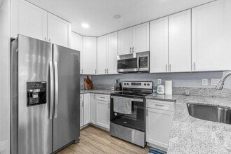 311 SW 7th Ave in Delray Beach, FL - Building Photo - Building Photo