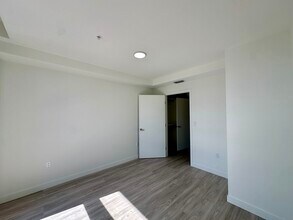 1852 NW 1st Pl, Unit A4 in Miami, FL - Foto de edificio - Building Photo