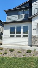 6167 N Tarako Ave in Garden City, ID - Foto de edificio - Building Photo